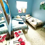 ホステル Cozy San Ġwann